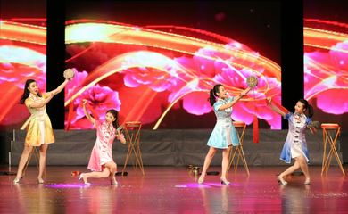到人民中去--省文联文艺志愿者走进 东莞塘厦文艺创作采风惠民演出